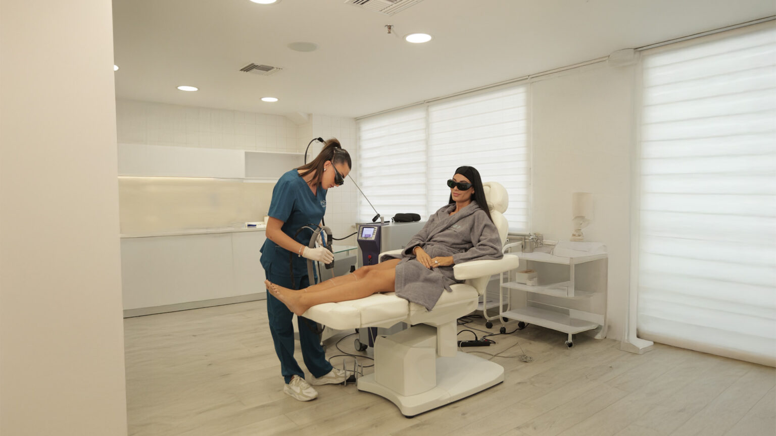 Πρόσωπο Laser Αποτρίχωσης